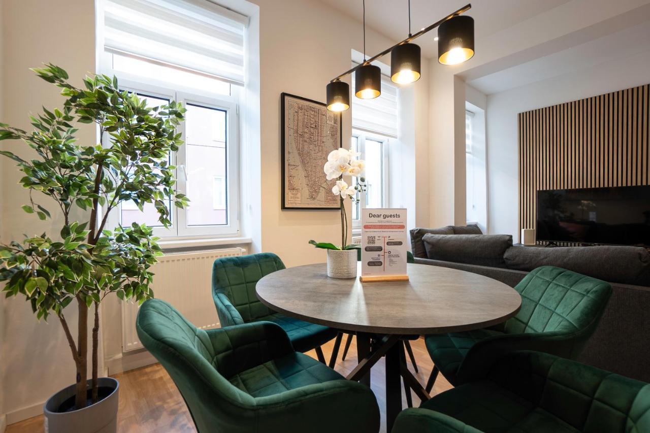 Experience Fresh Comfort In Our Brand-New Apartment In Vienna'S 17Th District Dış mekan fotoğraf