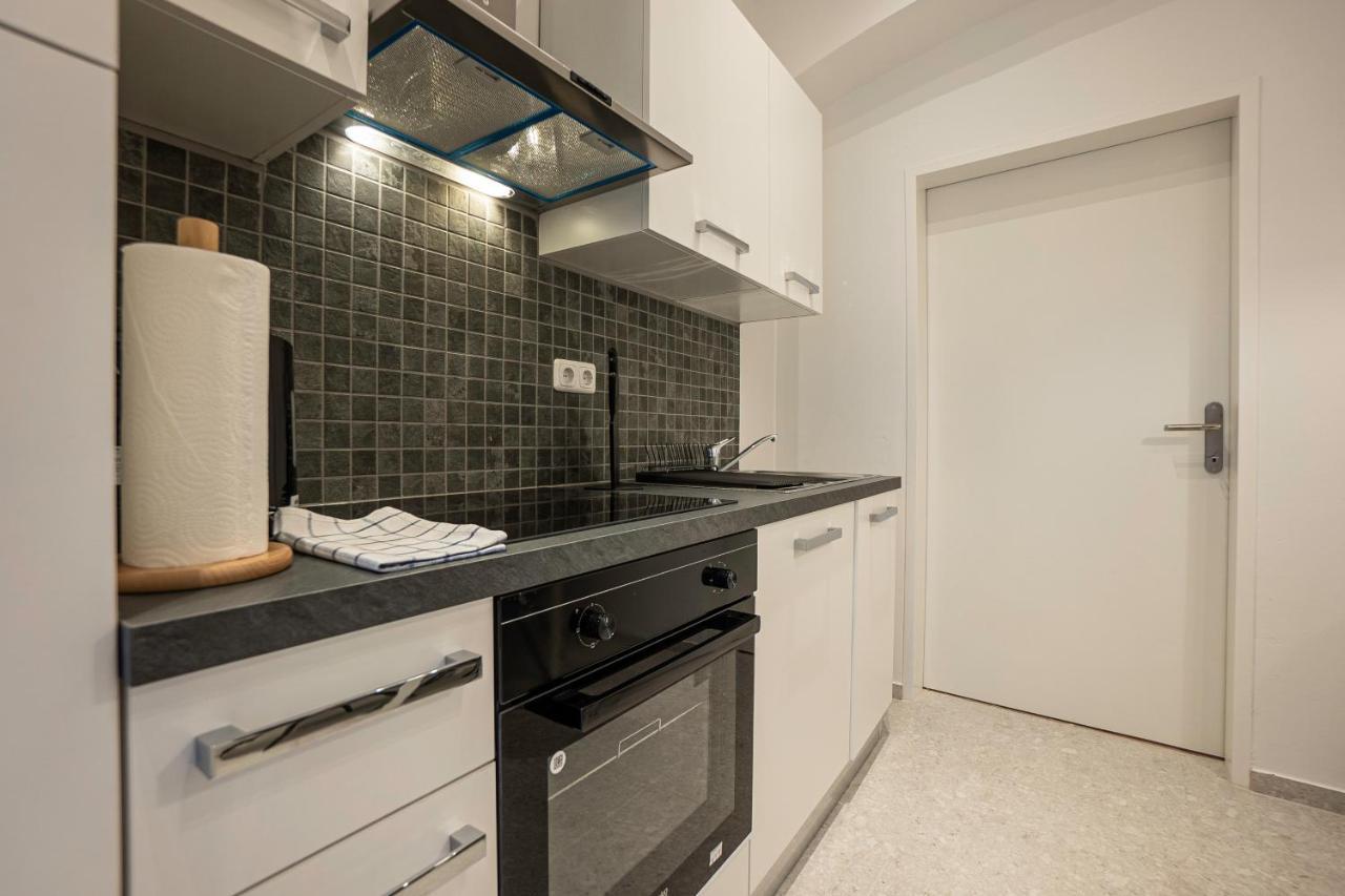 Experience Fresh Comfort In Our Brand-New Apartment In Vienna'S 17Th District Dış mekan fotoğraf