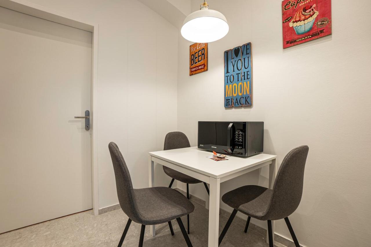 Experience Fresh Comfort In Our Brand-New Apartment In Vienna'S 17Th District Dış mekan fotoğraf